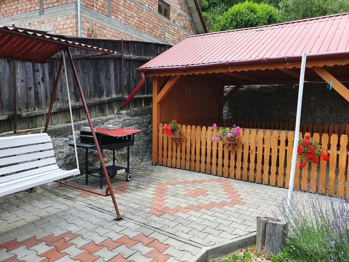 Rozsa Panzio Bed & Breakfast Риметеа Екстериор снимка